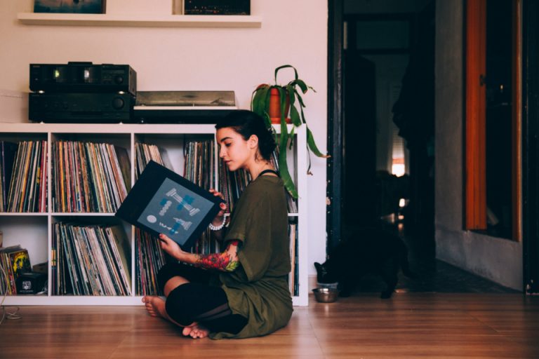 Introvert Reading Strategy: Make the Most of Books